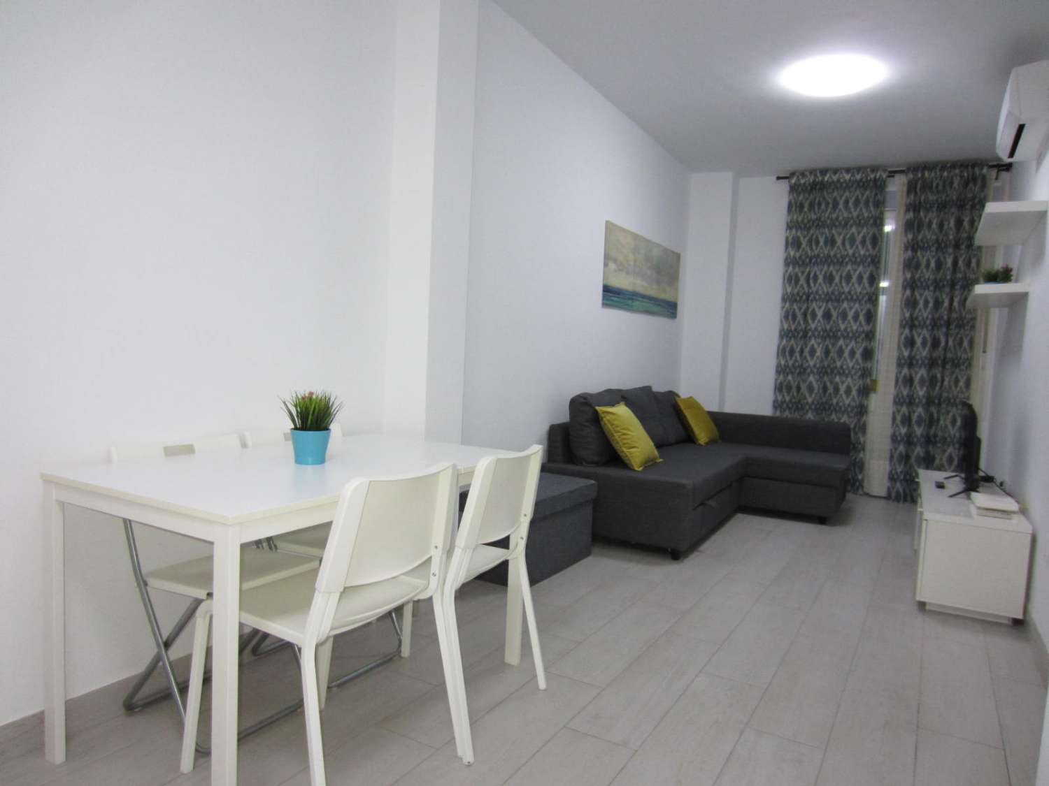 Petit Appartement en location à Zona Puerto Deportivo (Fuengirola)